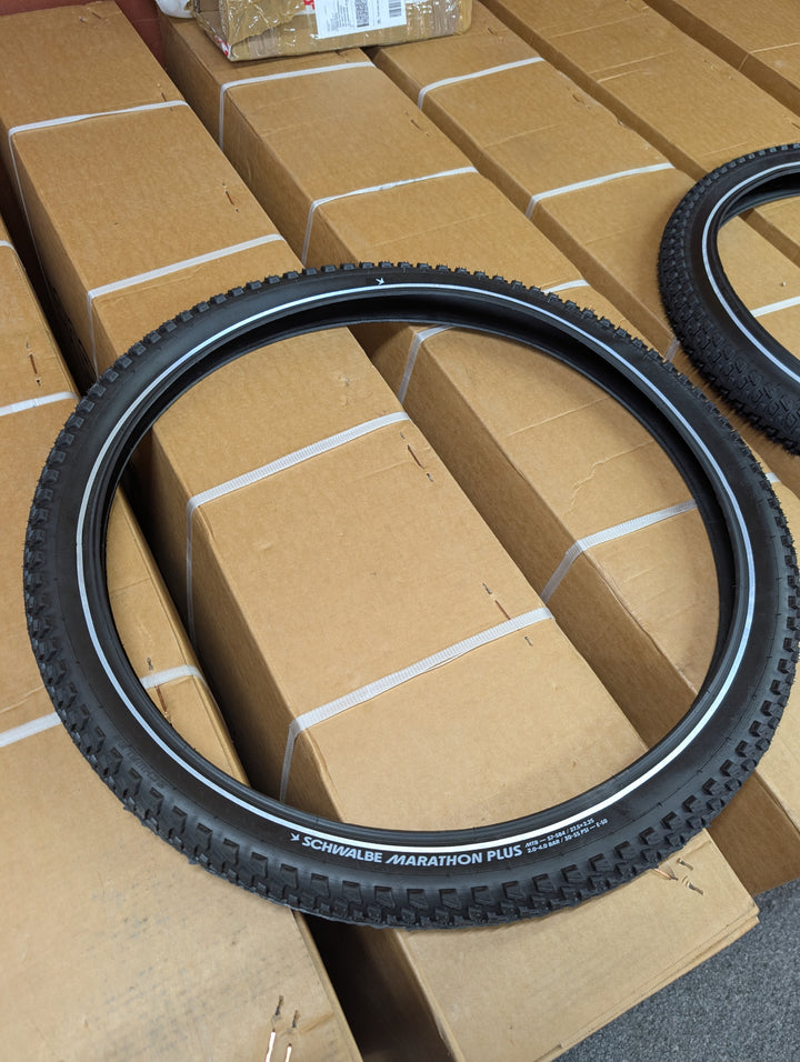 Schwalbe Marathon Pluss MTB tires x2