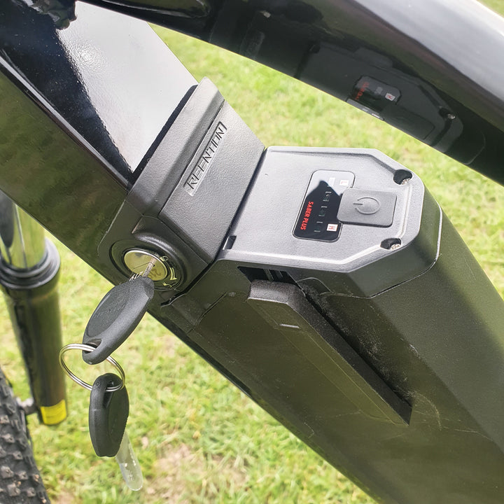 Lock for E-bike battery